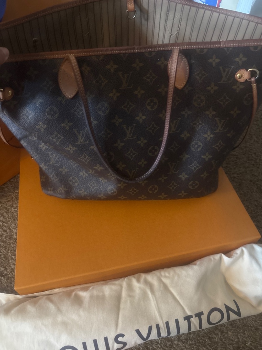 Louis Vuitton Neverfull GM View 4